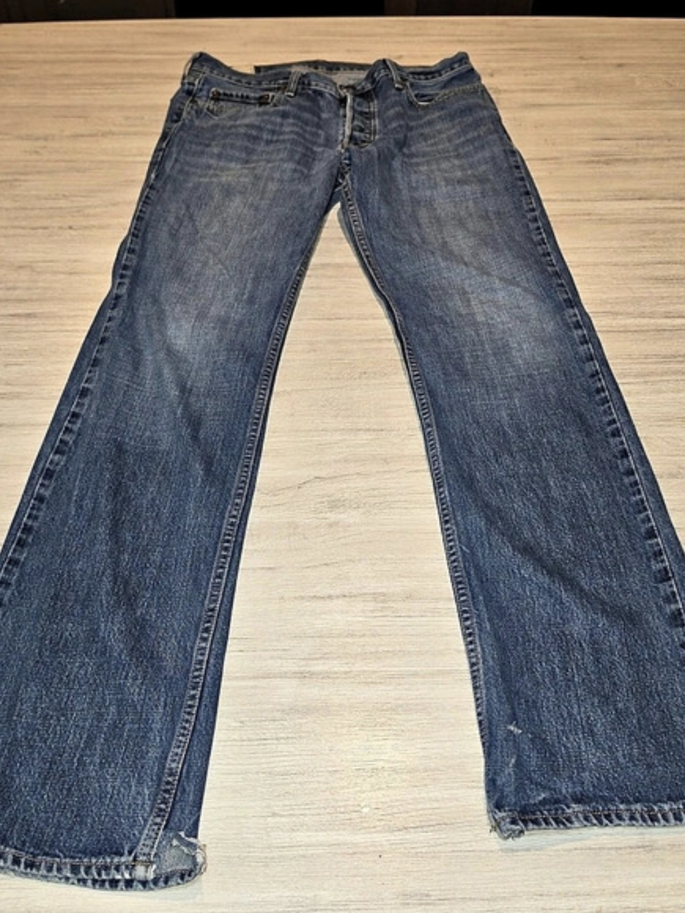 Hollister Classic Straight Cut Jeans Men's Medium Wash Size 34x34
